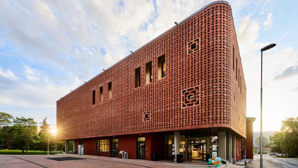 Studentsamfundet - A unique extension of an existing building.